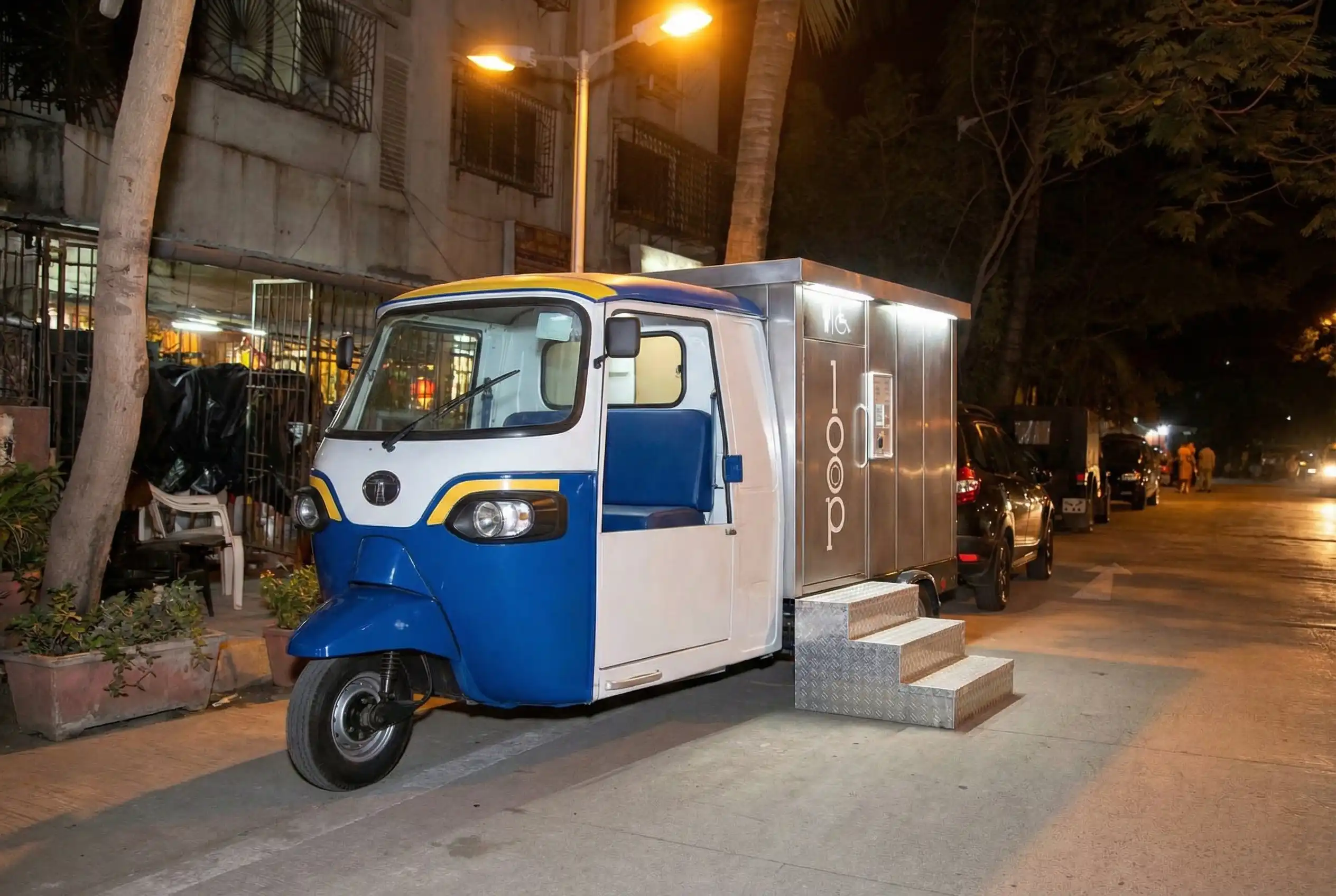 EV mounted public toilet